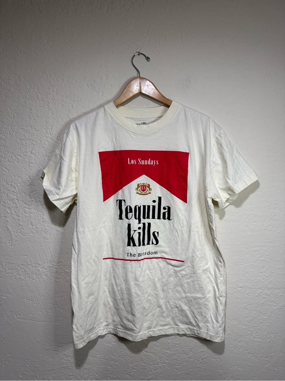 Los Sundays Tequila Kills The Boredom Graphic Tee XL